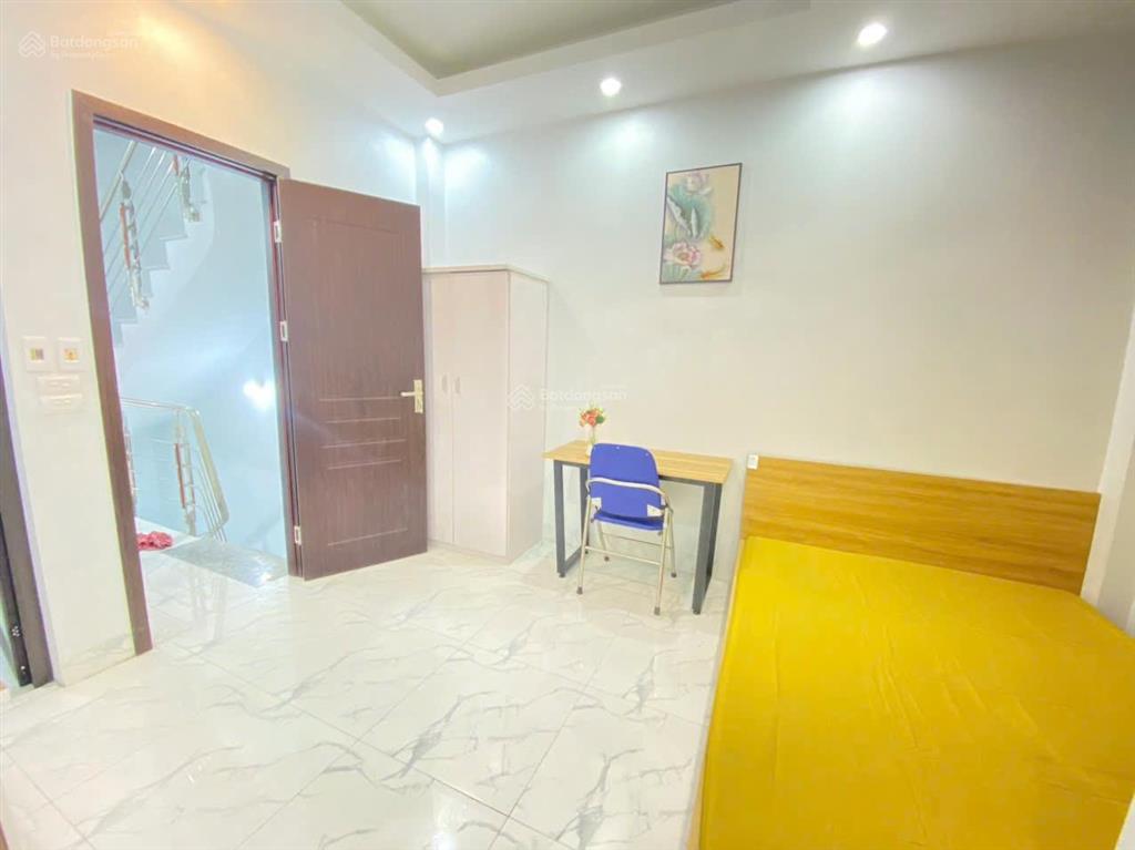Cho thuê phòng trọ giá rẻ gần tài nguyên môi trường, phòng khép kín giá rẻ 3,2 tr/th