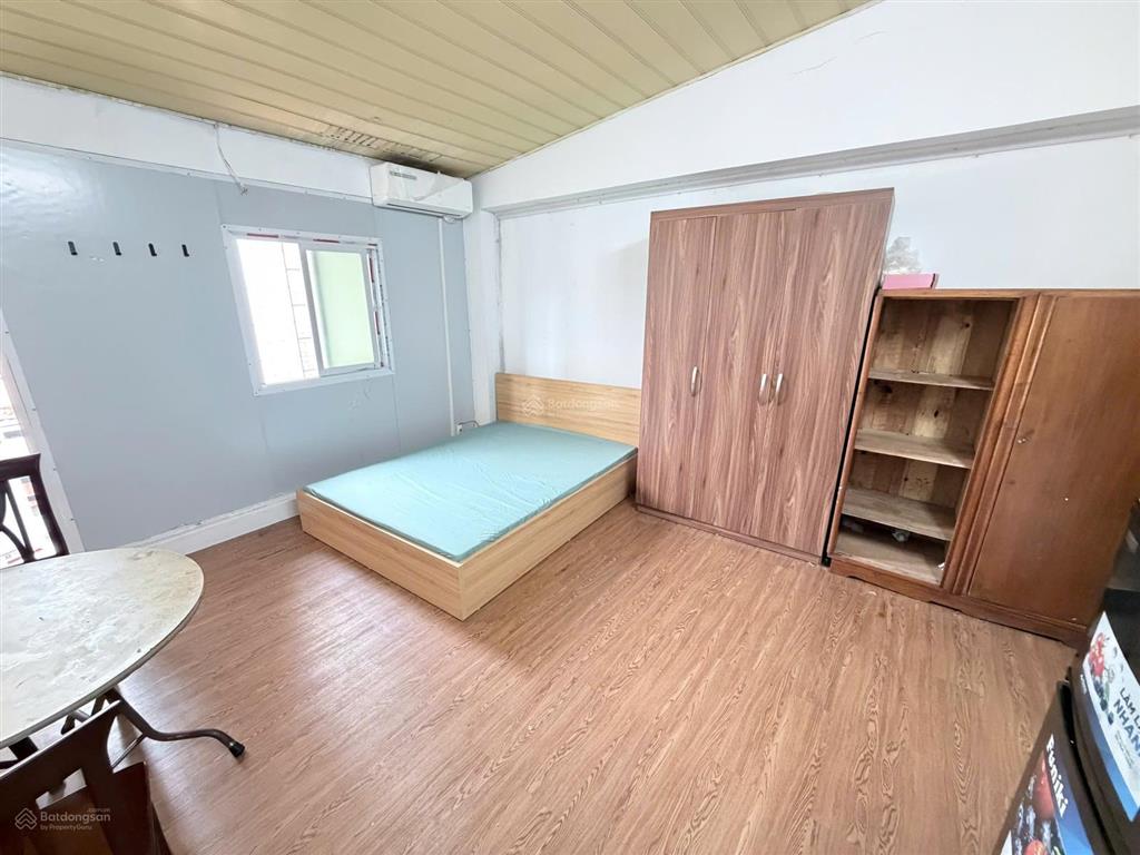 Cho thuê phòng trọ giá rẻ 3,9 tr/th ngay mặt phố nguyễn khuyến gần ga hà nội, văn miếu vào ở ngay.