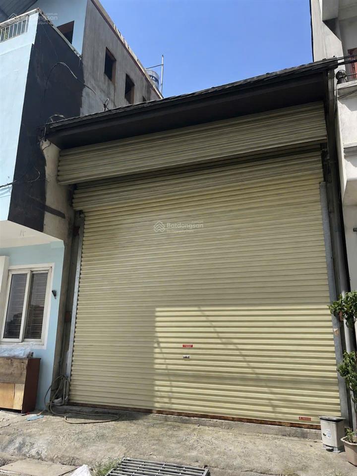 Cho thuê nhà cấp 4 giá 4,5 tr/th vừa ở hoặc làm kho, vừa ở kinh doanh khu tân tây đô