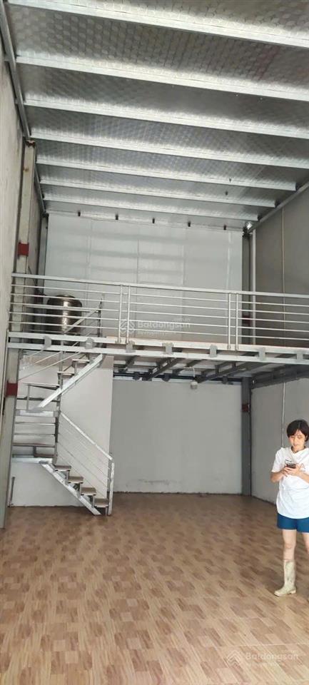 Cho thuê nhà cấp 4 giá 4,5 tr/th vừa ở hoặc làm kho, vừa ở kinh doanh khu tân tây đô