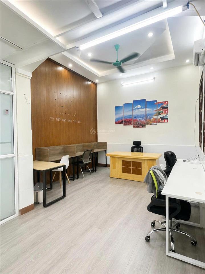 Cho thuê văn phòng giá rẻ 4 tr đồng, phố trần vỹ, mai dịch, cầu giấy