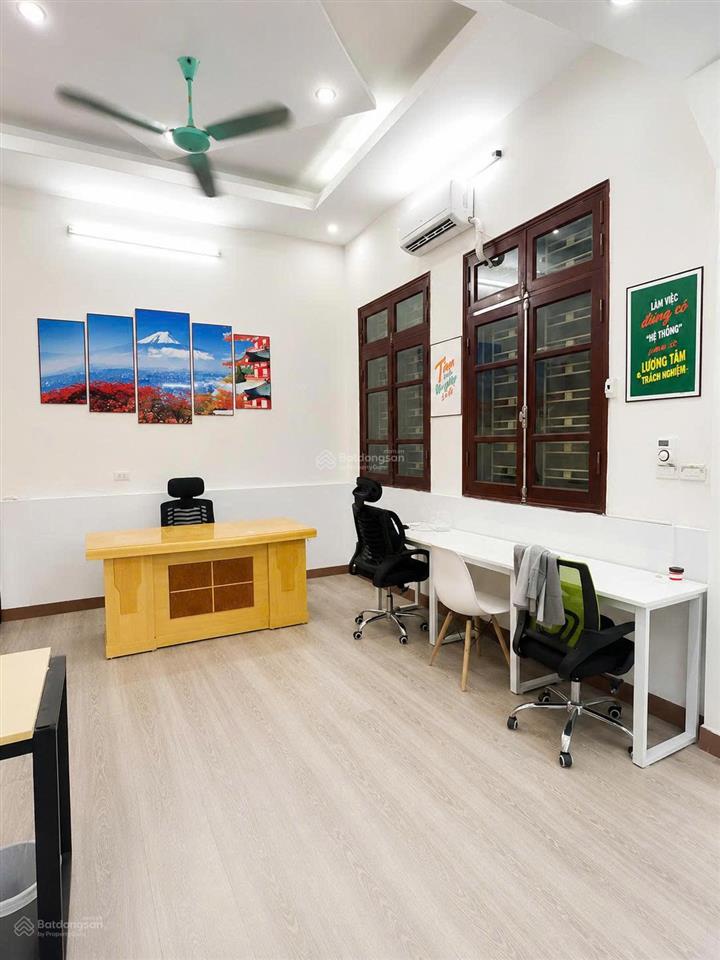 Cho thuê văn phòng giá rẻ 4 tr đồng, phố trần vỹ, mai dịch, cầu giấy