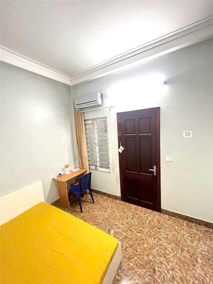 Cho thuê phòng trọ giá rẻ 2,6 tr 48 ngõ 50 võng thị  tây hồ