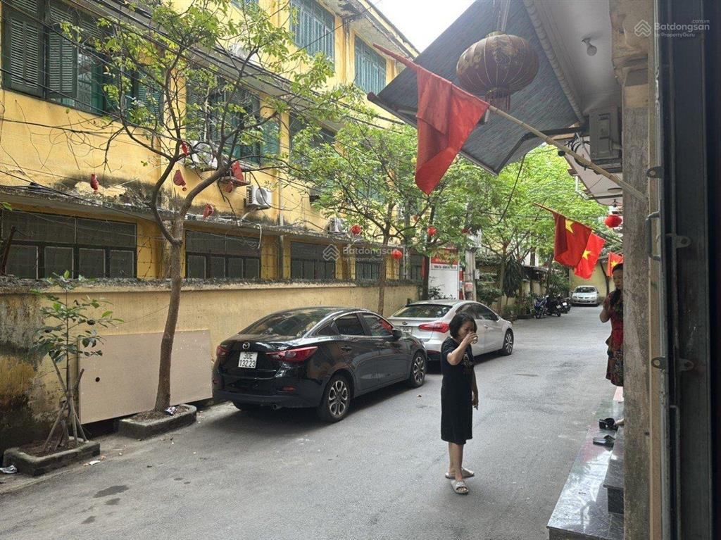 Cho thuê mặt bằng kinh doanh 38m2 giá 4 triệu tại đường quốc lộ 32 phường phú diễn quận bắc từ liêm
