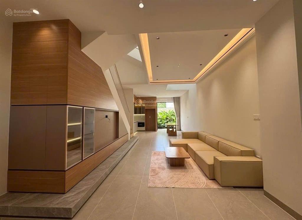 Chốt nhanh căn nhà trước tết đường nguyên hoàng  quận 2  giá7,26tỷ/62,1m2  cho thuê 33 tr/tháng