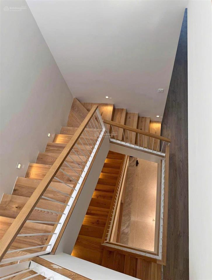 Chốt nhanh căn nhà trước tết đường nguyên hoàng  quận 2  giá7,26tỷ/62,1m2  cho thuê 33 tr/tháng