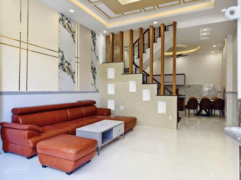 Siêu phẩm nhà 3 tầng thạnh xuân 21  q12  hẻm 8m ôtô vào tận nhà  gần picity  giá 4,13tỷ/52,8m2