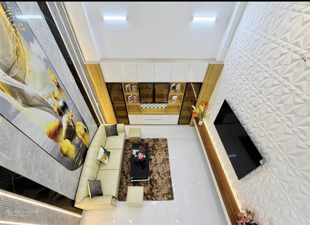 Siêu phẩm nhà mới trương quyền  q3  cách công viên lvt 500m  giá 6,75tỷ/70m2  thuê 24tr/tháng