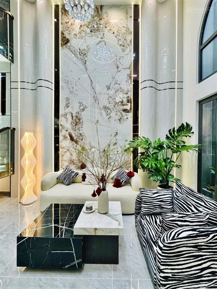 Nhà ngộp giá tốt đường trần thiện chánh  hoà hưng  81m thuê 34tr. gần vạn hạnh mall
