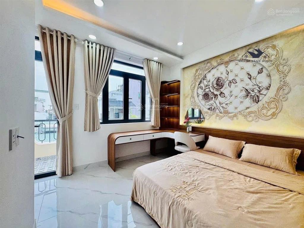 Về quê cần bán gấp căn nhà đường nguyễn văn trỗi  phú nhuận  giá5,86tỷ/72m2  đang cho thuê 23tr