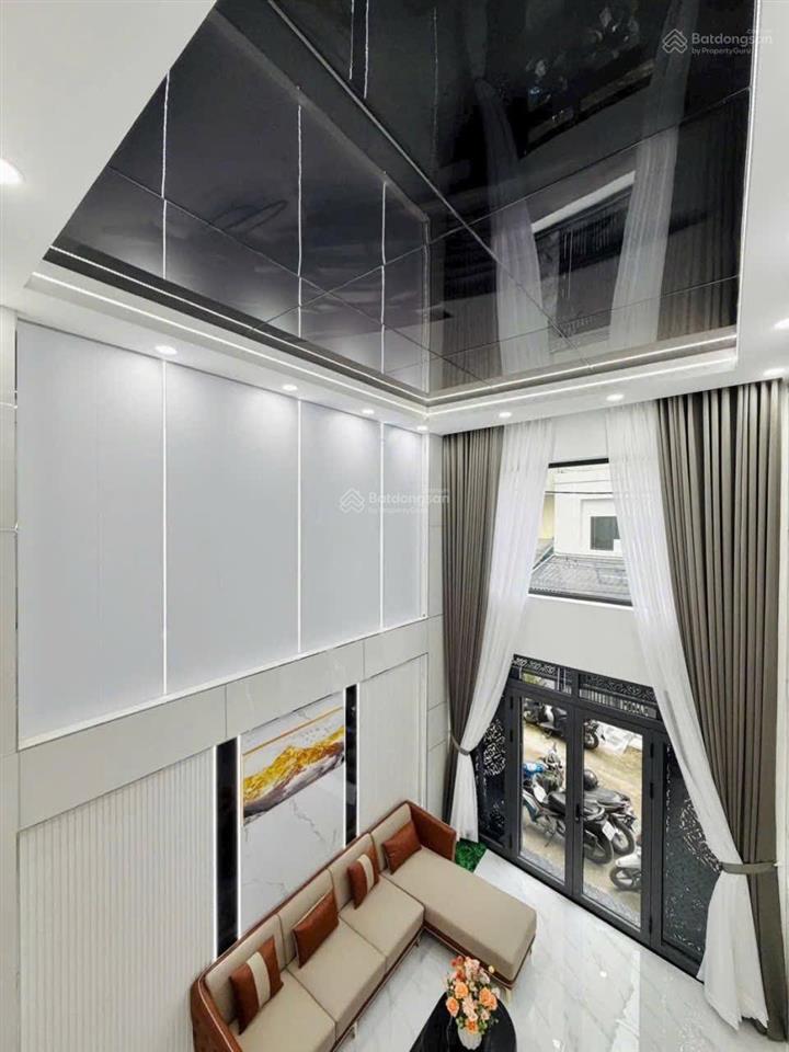 Hiếm có khó tìm căn siêu phẩm nguyễn văn giai  q1  giá 6,13tỷ/76,5m2 (4,5 x 17)  thuê 27tr/th