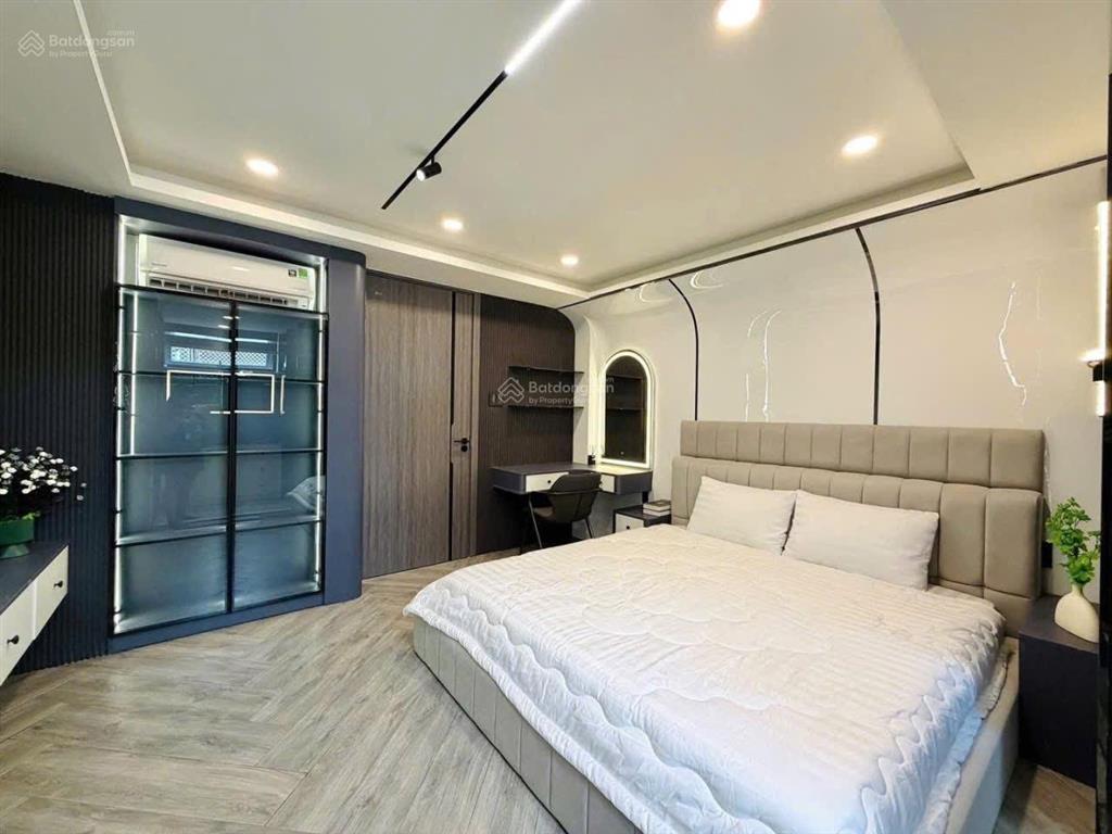 Hiếm có khó tìm với siêu phẩm lý thái tổ, q10  giá6,78tỷ/73,8m2  ngay ngã 7 lý thái tổ thuê 25tr