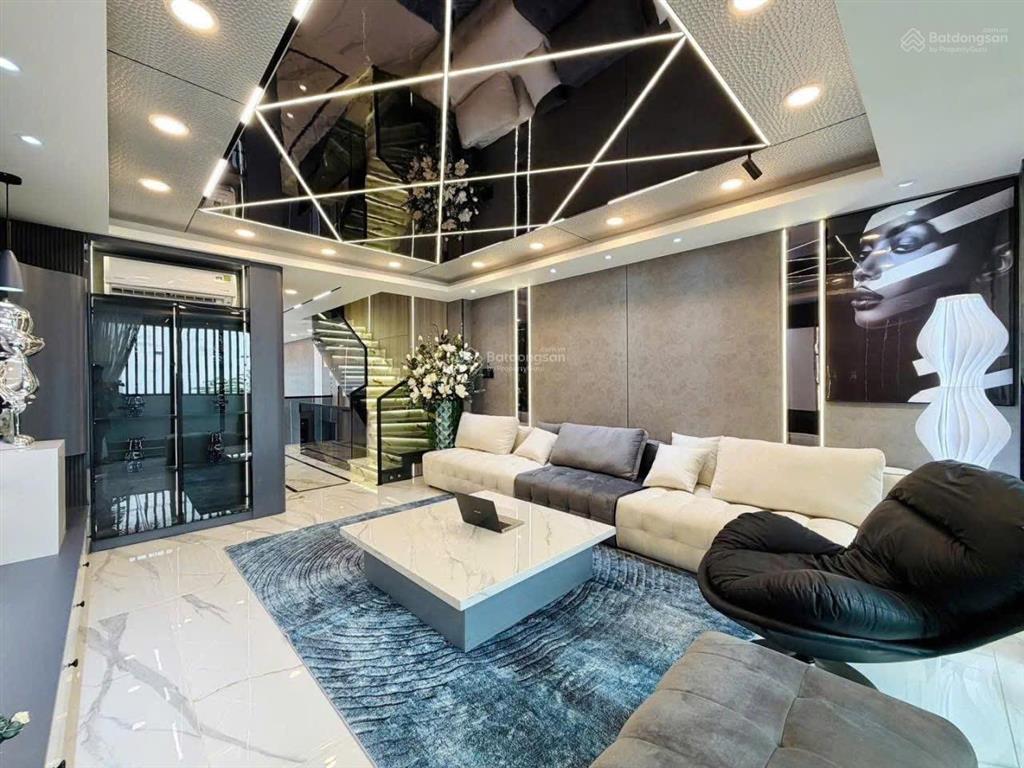 Hiếm có khó tìm với siêu phẩm lý thái tổ, q10  giá6,78tỷ/73,8m2  ngay ngã 7 lý thái tổ thuê 25tr