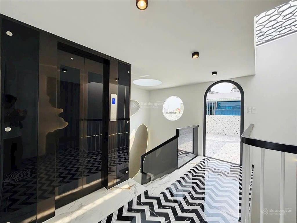 Siêu phẩm nhà mới đường hoàng hoa thám, bình thạnh  giá 6,8tỷ/77,4m2 (4,5x17,2)  thuê 22tr/tháng