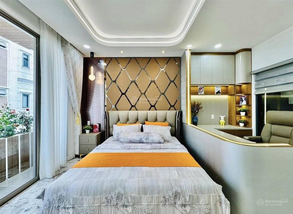 Cần bán nhà trung tâm  quận 3  bàn cờ hẻm rộng 8m  71,5m2  nhà cho thuê 27tr/tháng