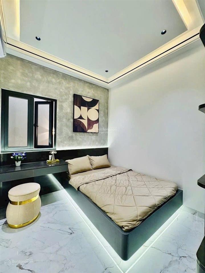 Cần tiến bán gấp căn nhà đường tân hàng  q5  giá 5,78tỷ/72m2  ngay đh y dược  thuê 21 tr/tháng