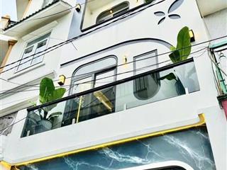 Cần tiến bán gấp căn nhà đường tân hàng  q5  giá 5,78tỷ/72m2  ngay đh y dược  thuê 21 tr/tháng