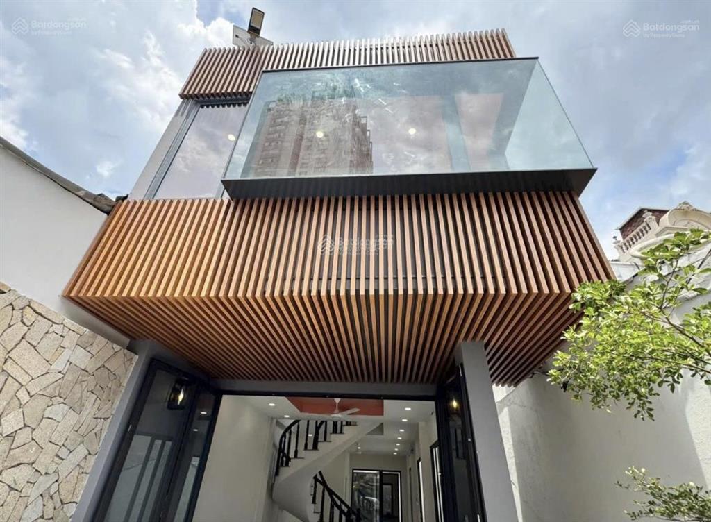 Bán nhanh căn siêu phẩm nguyễn cừ, quận 2  giá 7,15tỷ/75m2 (5x15m)  ngay chợ thảo điền,thuê 35tr