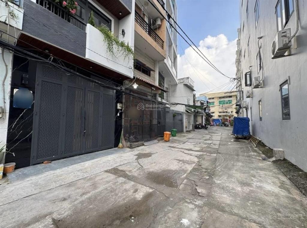 Về quê bán nhà đường nguyễn cảnh chân  quận 1  giá7,15tỷ/70m2 (5x14)  dòng tiền 30tr/tháng