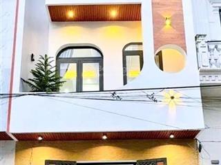 Giảm 200 triệu bán nhanh căn nhà đường bến vân đồn  quận 4  giá 6,8tỷ/80m2  cho thuê 24tr/tháng