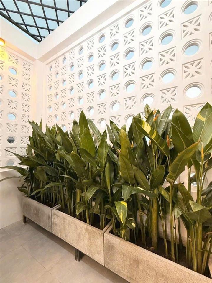 Về quê cần bán nhà  vườn chuối, quận 3  giá 6,36 tỷ/70m2  cho thuê 25tr/th  gần chợ vườn chuối