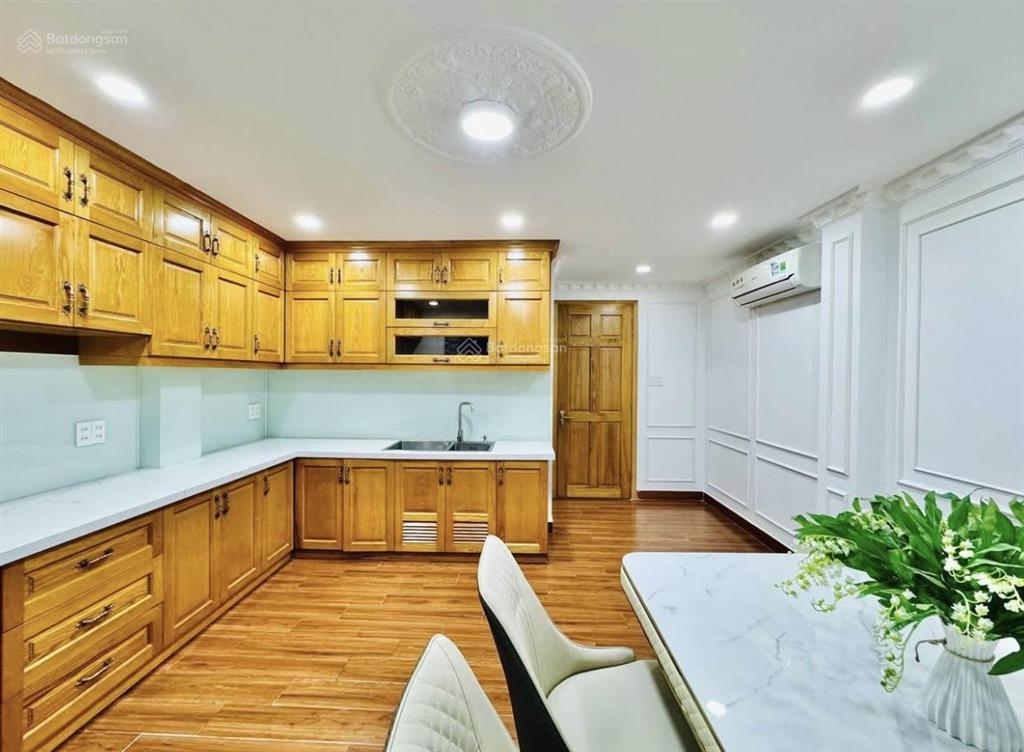 Lên sóng siêu phẩm có thang máy đường đặng văn ngữ  phú nhuận  giá 5,68tỷ/55,2m2 (4,6 x 12m)