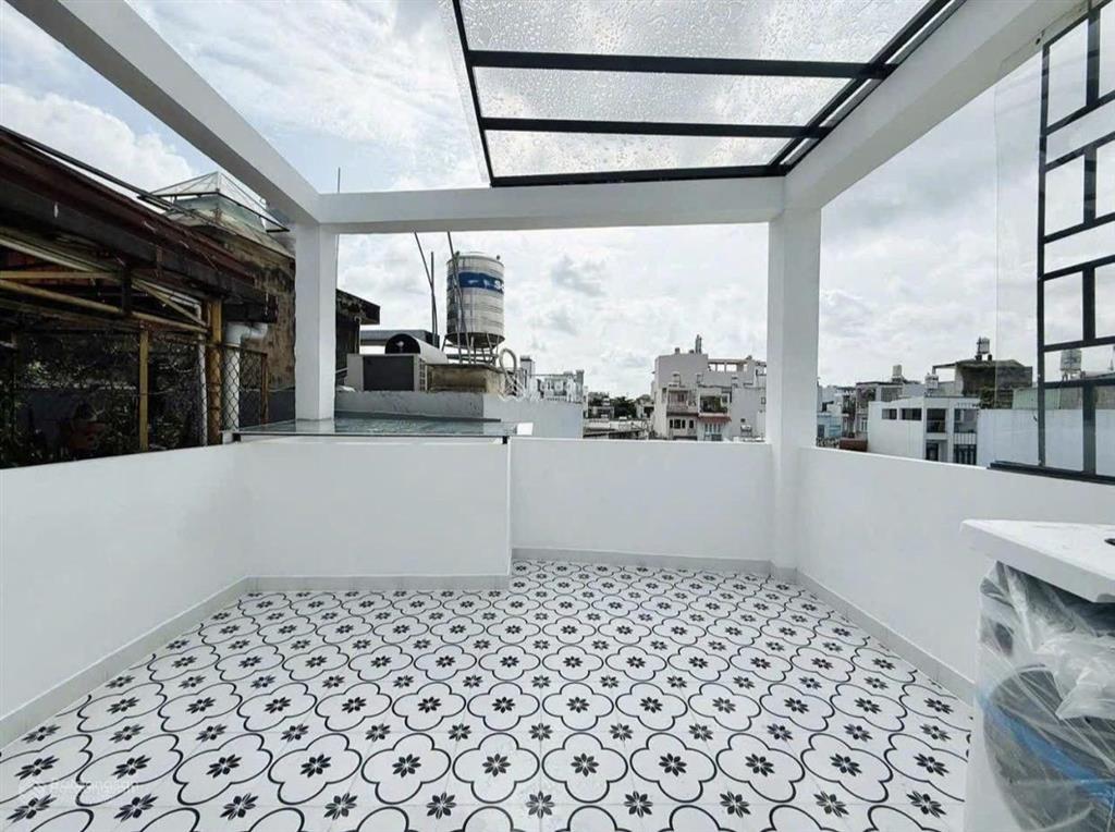Sang tên ngay căn nhà phan xích longphú nhuận  giá 5,88tỷ/81,6m2  thuê 22tr/th  gần bv hoàn mỹ