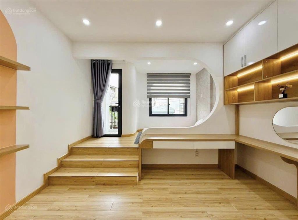 Sang tên ngay căn nhà phan xích longphú nhuận  giá 5,88tỷ/81,6m2  thuê 22tr/th  gần bv hoàn mỹ