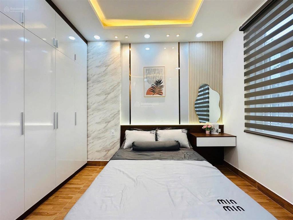 Ngộp vốn cần bán  nhà trần ưuang khải, quận 1  giá 7,23tỷ/85m2 (5x17)  cách chợ tân định 800m