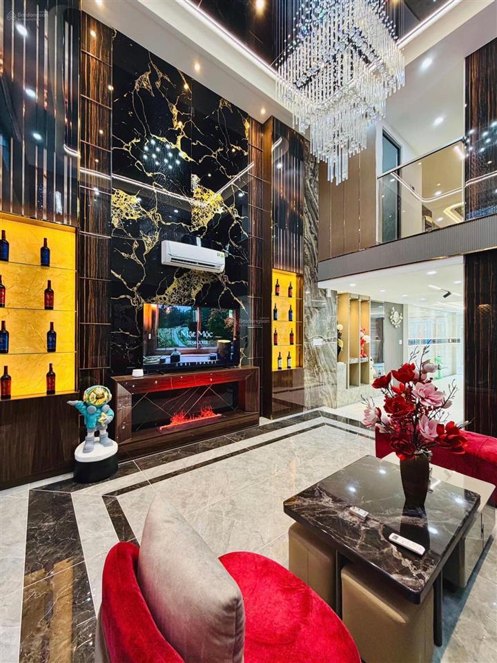 Chính chủ cần bàn nhà đường nguyễn thị minh khai  quận 1  84,6m2  ngay thảo cầm viên
