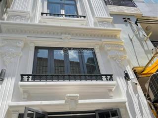 Siêu diện tích nhà thành thái, quận 10  ngay khu cư xá đồng tiến  giá 5,86tỷ/108m2 (4,2x24m)