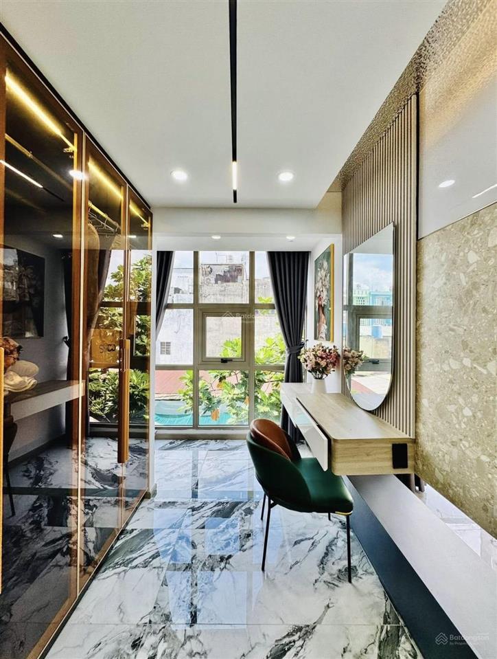 Siêu phẩm ngang 5m giữa trung tâm quận 1  nguyễn văn thủ  65m2 (5 x 13) sổ hồng riêng