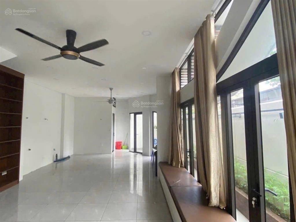 Bán nhanh siêu phẩm góc 2 mặt tiền đường linh đông  thủ đức  giá 4,65tỷ/127m2  cho thuê 20tr/th