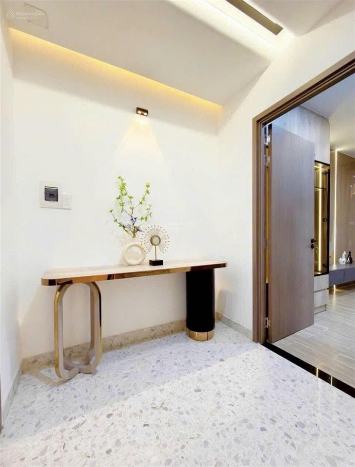 Lên sóng siêu phẩm trung tâm phú nhuận  đường duy tân  giá 6,05tỷ/60m2 (5x12)  cho thuê 22tr/th