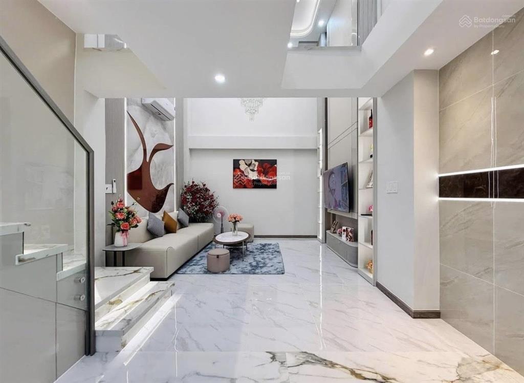 Chủ định cư nước ngoài cần bàn nhà đoàn thị điểm, phú nhuận  giá 5,86tỷ/62,4m2  thuê 22tr/tháng