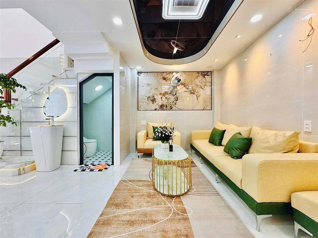 Bán nhà đường trần quốc thảo, quận 3  giá 5,64tỷ/54m2 (4,5x12)  đang cho thuê 24tr/tháng  shr