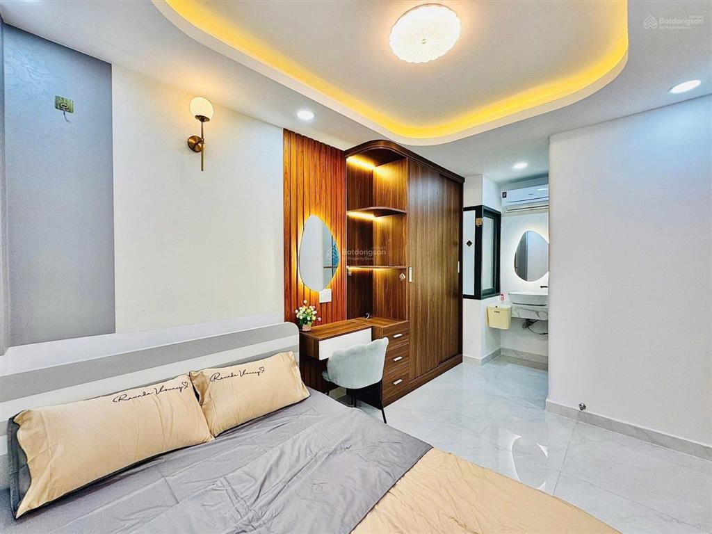 Bán nhà đường trần quốc thảo, quận 3  giá 5,64tỷ/54m2 (4,5x12)  đang cho thuê 24tr/tháng  shr