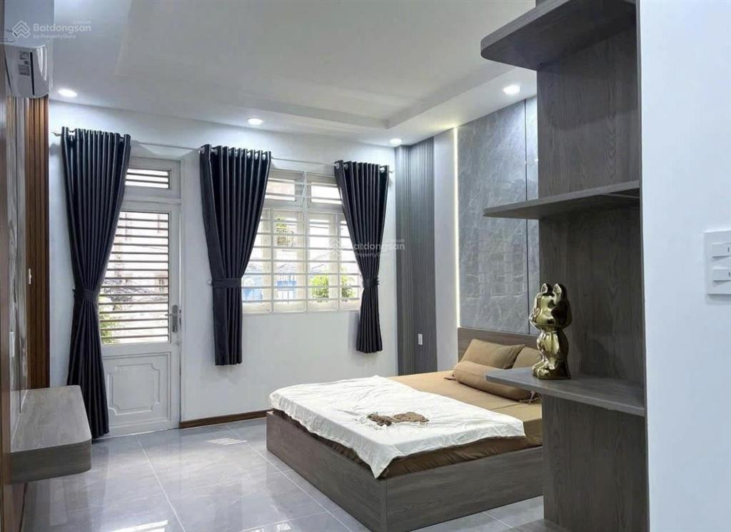 Bán gấp căn siêu phẩm nguyễn văn hưởng, thảo điền, quận 2  giá 6,9tỷ/67,5m2  cho thuê 26tr/tháng