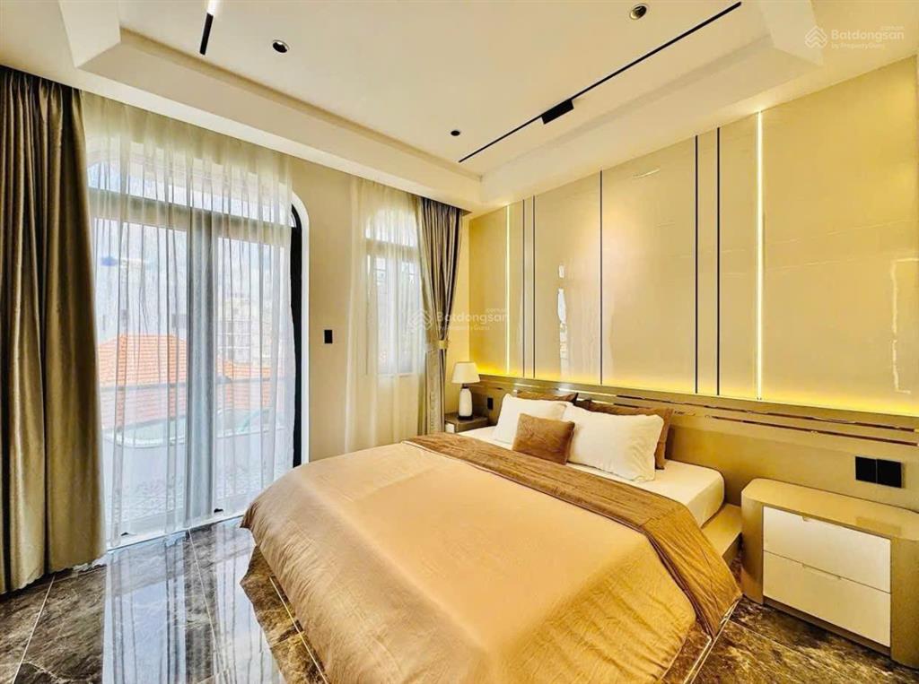 Cô mai sang mỹ cần bàn nhà đường đặng thuỳ trâm  bình thạnh  giá 4,37tỷ/80m2  hđ thuê 32tr/th
