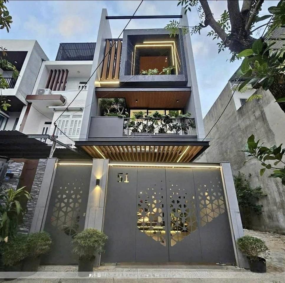 Bán gấp siêu phẩm nhà mới đường trần khắc chân, quận 1  giá 6,89tỷ/62,4m2  đang cho thuê 30tr/th