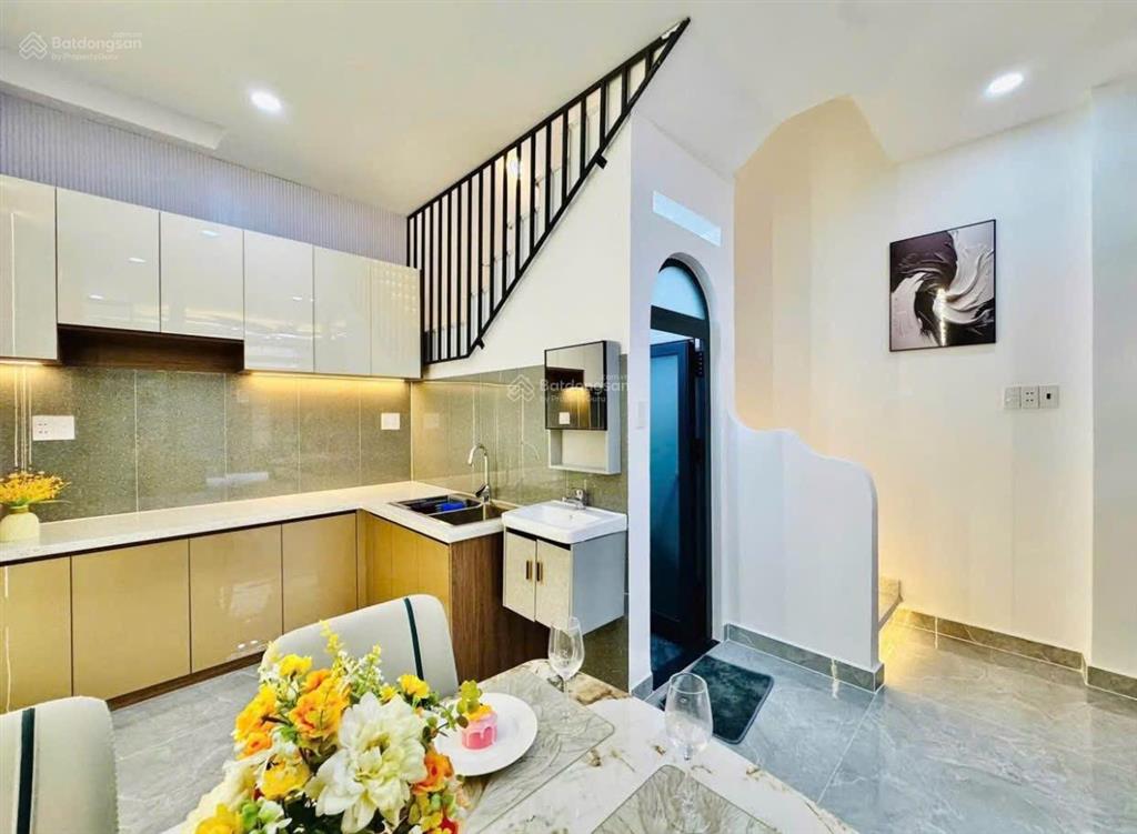 Bán nhà hẻm 8m hòa hảo  quận 10  gần đại học kinh tế ueh  giá6,57tỷ/72m2 dòng tiền 25 tr/tháng