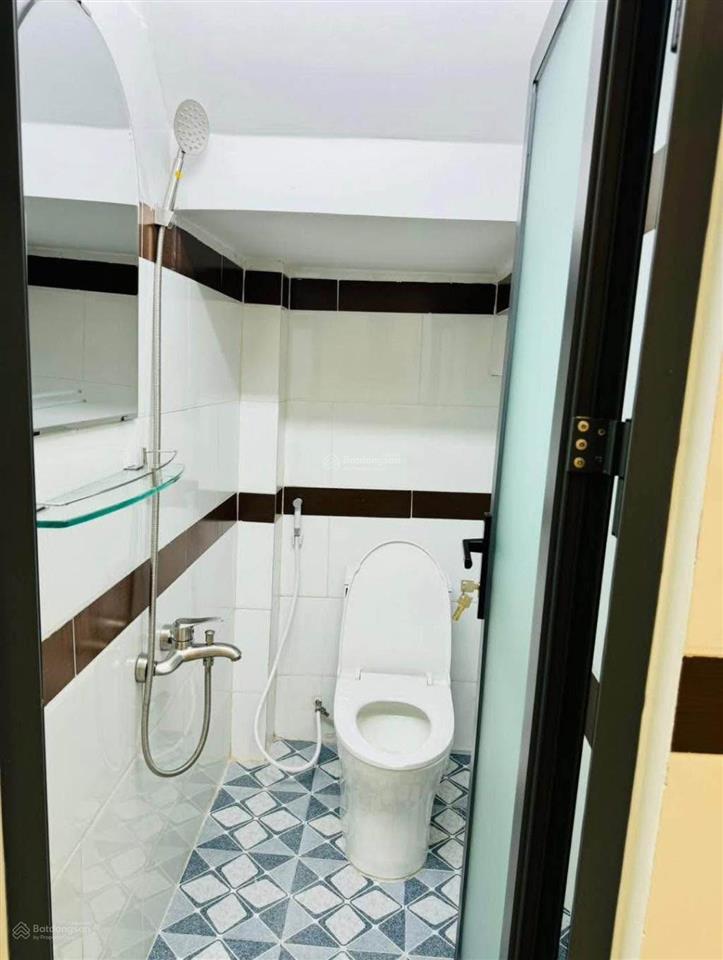 Nhà mới phú nhuận  trần hữu trang khu vực kinh doanh  giá6,25tỷ/60m2  khai thác 22 triệu/tháng