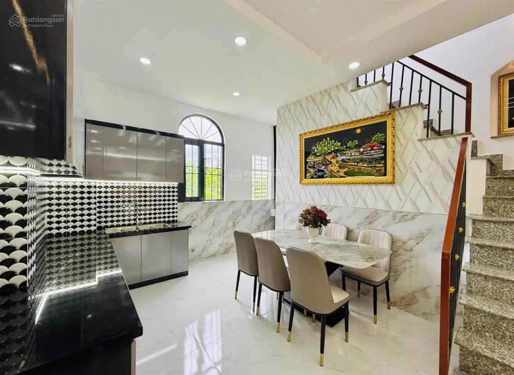 Chính chủ bán nhà ngay đh y dược  đường dương tử giang, quận 5  giá4,76tỷ/60m2  thuê 24tr/tháng