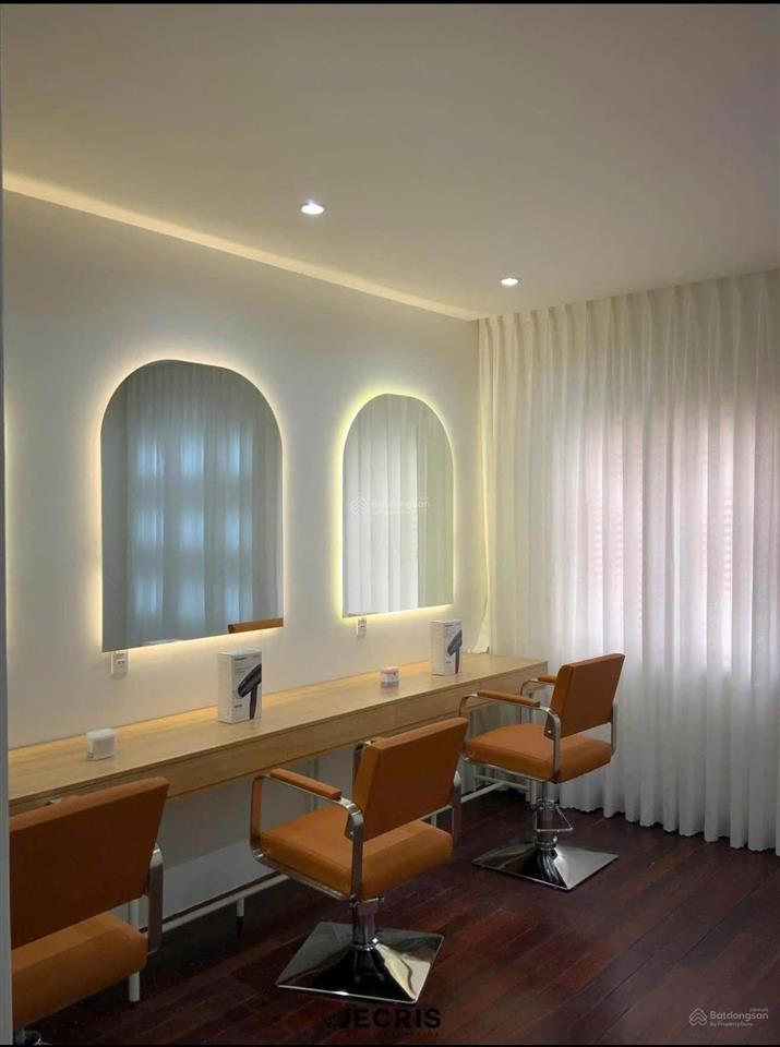 Ngộp vốn bán nhanh căn nhà mtđ nguyễn đình chiểu, quân 3  giá 7,25tỷ/63m2  cho thuê 42tr/tháng