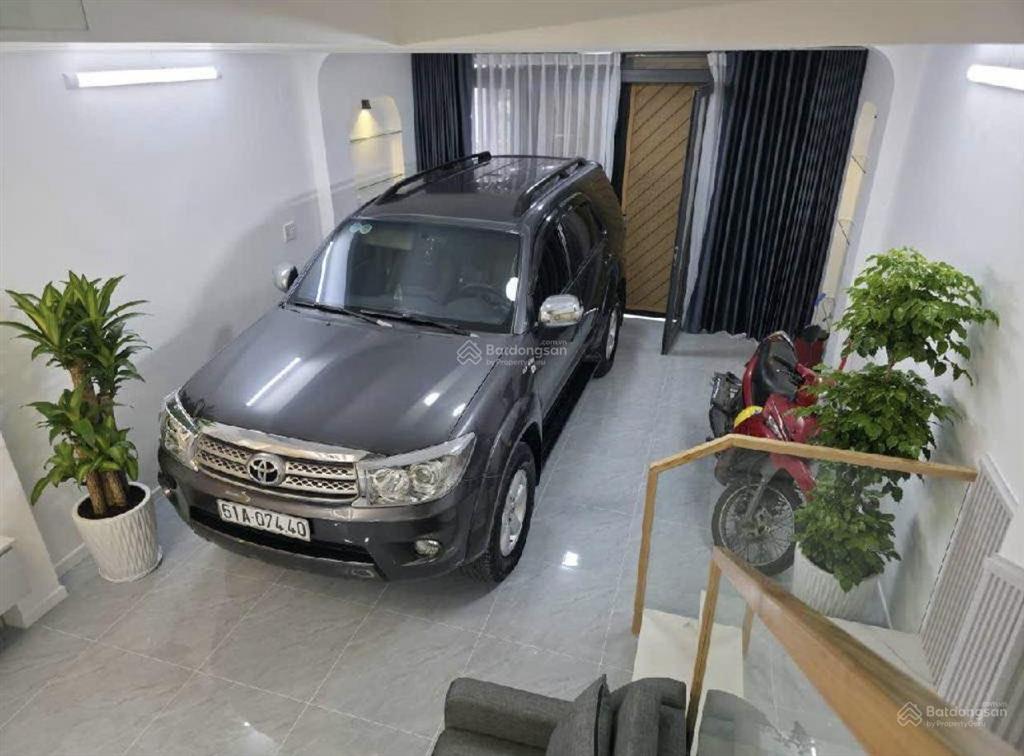 Cần bán nhà trung tâm phú nhuận  đường cô bắc  giá 6,5tỷ/65m2  gần quận 1, ngay khu ẩm thực pxl