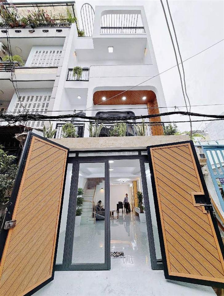 Cần bán nhà trung tâm phú nhuận  đường cô bắc  giá 6,5tỷ/65m2  gần quận 1, ngay khu ẩm thực pxl