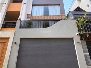 Quề quê bán gấp căn nhà đường trần bình trọng, quận 5  giá 4,35tỷ/68m2  ngay giáo xứ chợ quán