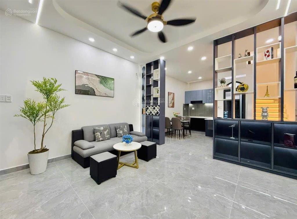 Nhà đẹp khu cán bộ đường đào duy anh, phú nhuận  giá6,25tỷ/63m2  shr chính chủ  thuê 26tr/tháng