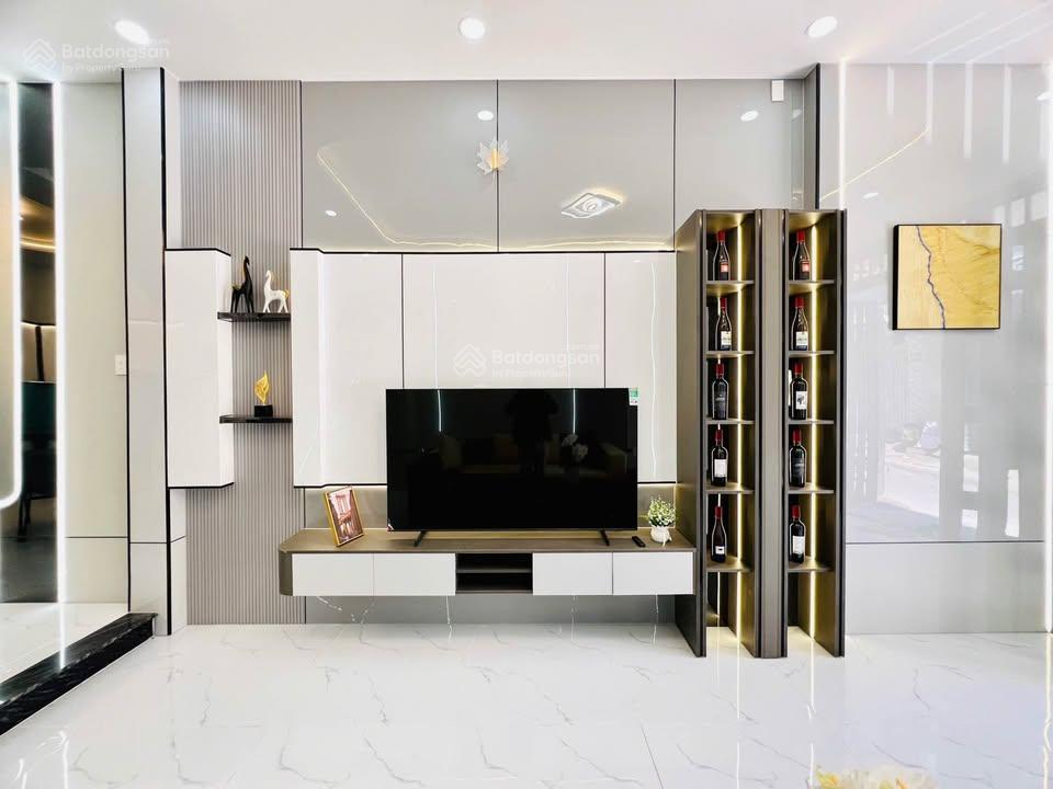 Cần bán nhà riêng ngay đường hưng phú, chánh hưng, quận 8  giá 3,25 tỷ/72m2  ngay cầu chữ y