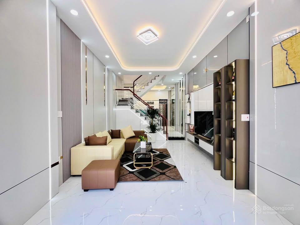 Cần bán nhà riêng ngay đường hưng phú, chánh hưng, quận 8  giá 3,25 tỷ/72m2  ngay cầu chữ y